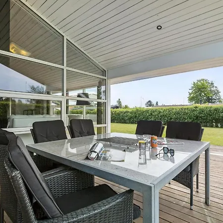 3 Bedroom Stunning In Rønde